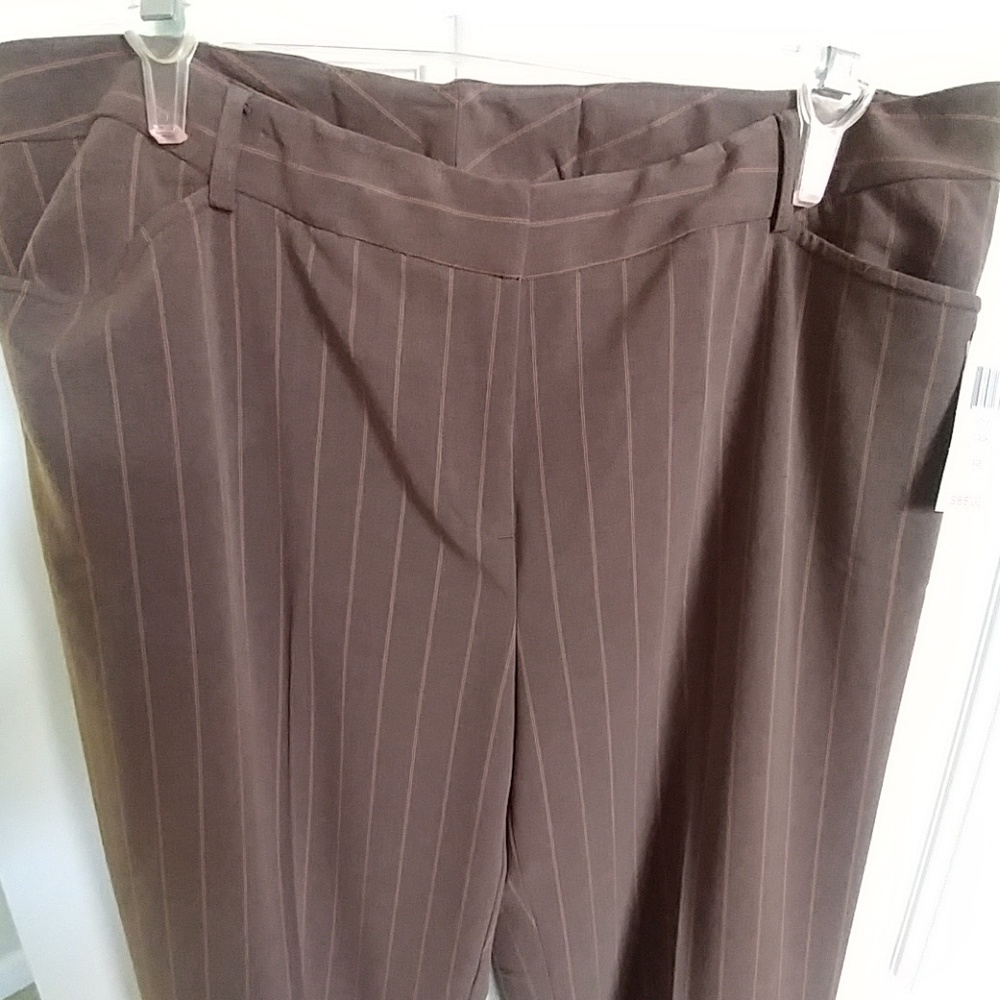 Kenzie wide leg cuff brown w pinstripe sz 12